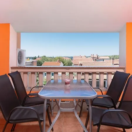 Marco Polo Apartment