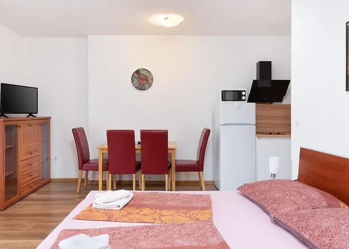 아파트 Marco Polo 메덜린