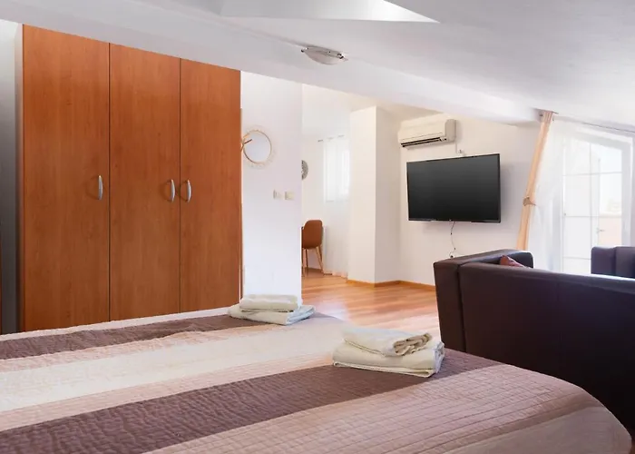 아파트 Marco Polo 메덜린